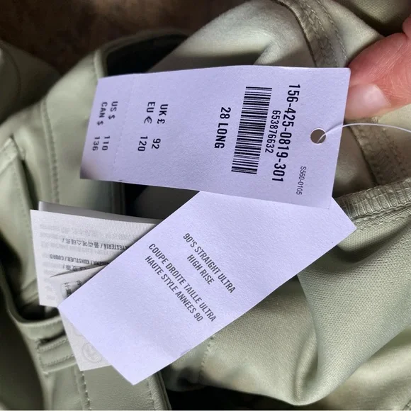Abercrombie & Fitch 90’s Straight Ultra High Rise Vegan Leather Sage Green Pants - Picture 8 of 10